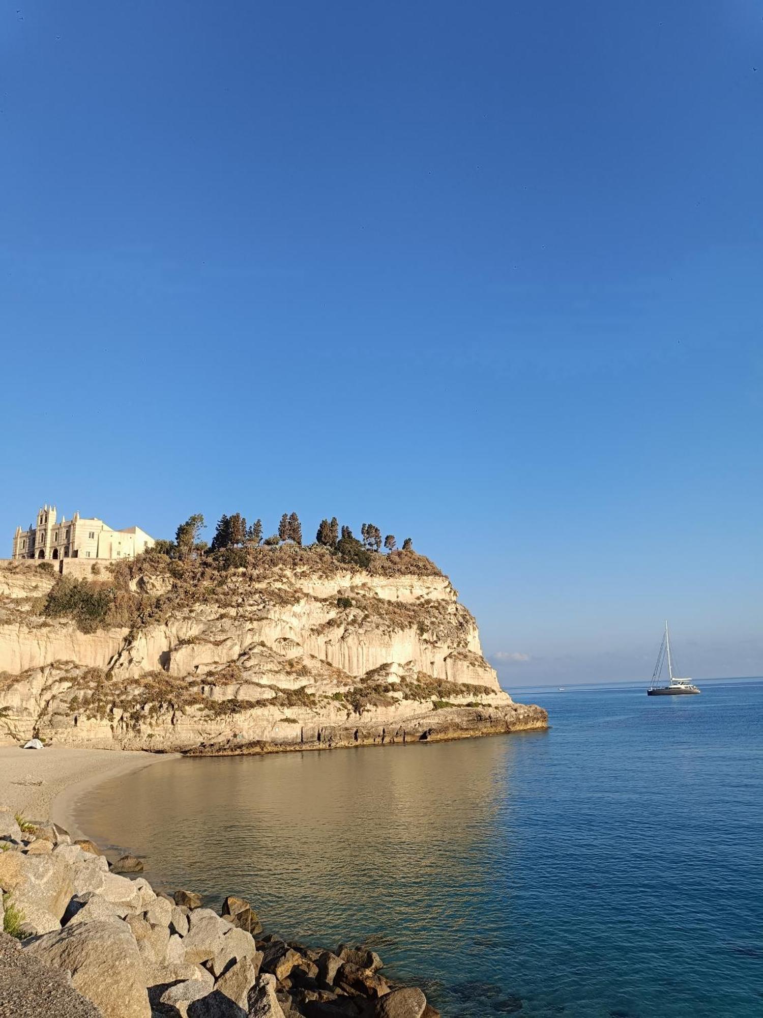 Stefanelli 2* Tropea